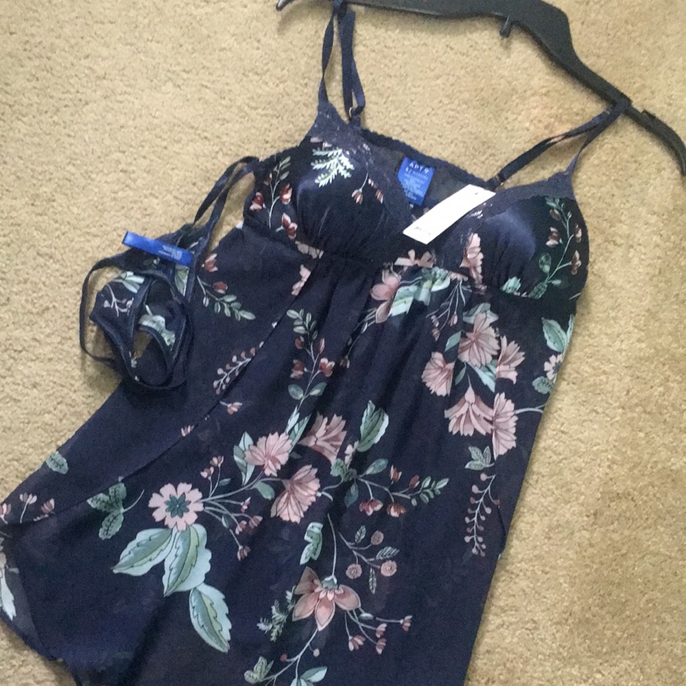 Apt 9 Intimates New with Tags Dark Blue Floral 2 pc